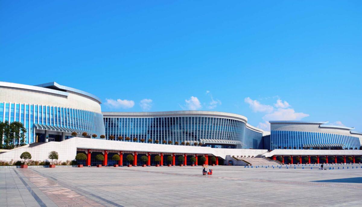 恩施(shi)宣傳文(wen)化中心館